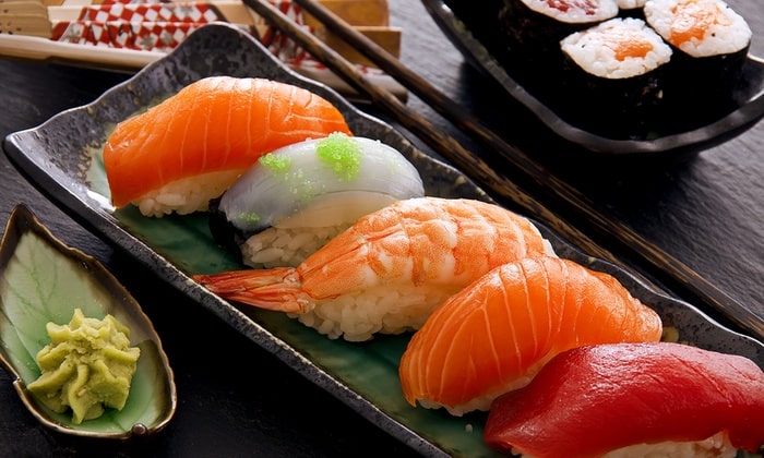 Sushi, Japon